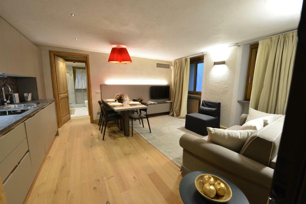 Le Reve Charmant Apartments - Via Sant'Orso,2 Aosta Exteriér fotografie