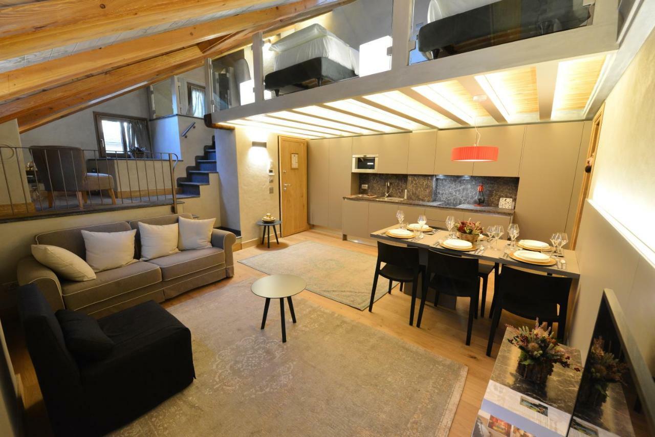 Le Reve Charmant Apartments - Via Sant'Orso,2 Aosta Exteriér fotografie