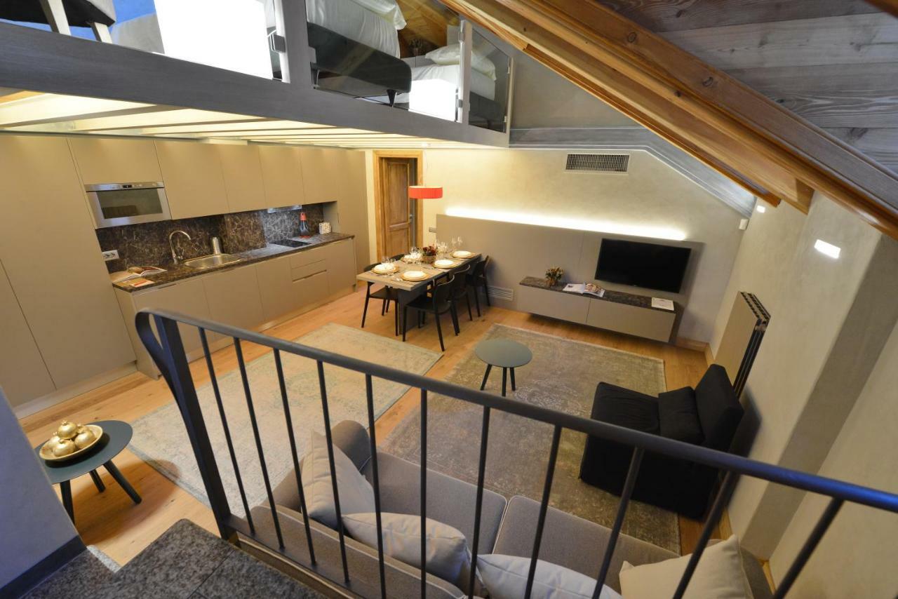 Le Reve Charmant Apartments - Via Sant'Orso,2 Aosta Exteriér fotografie